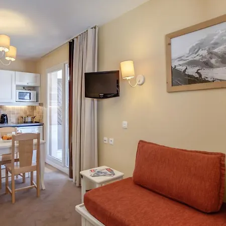 Appartement Le Thabor 2/3p 6/7p *